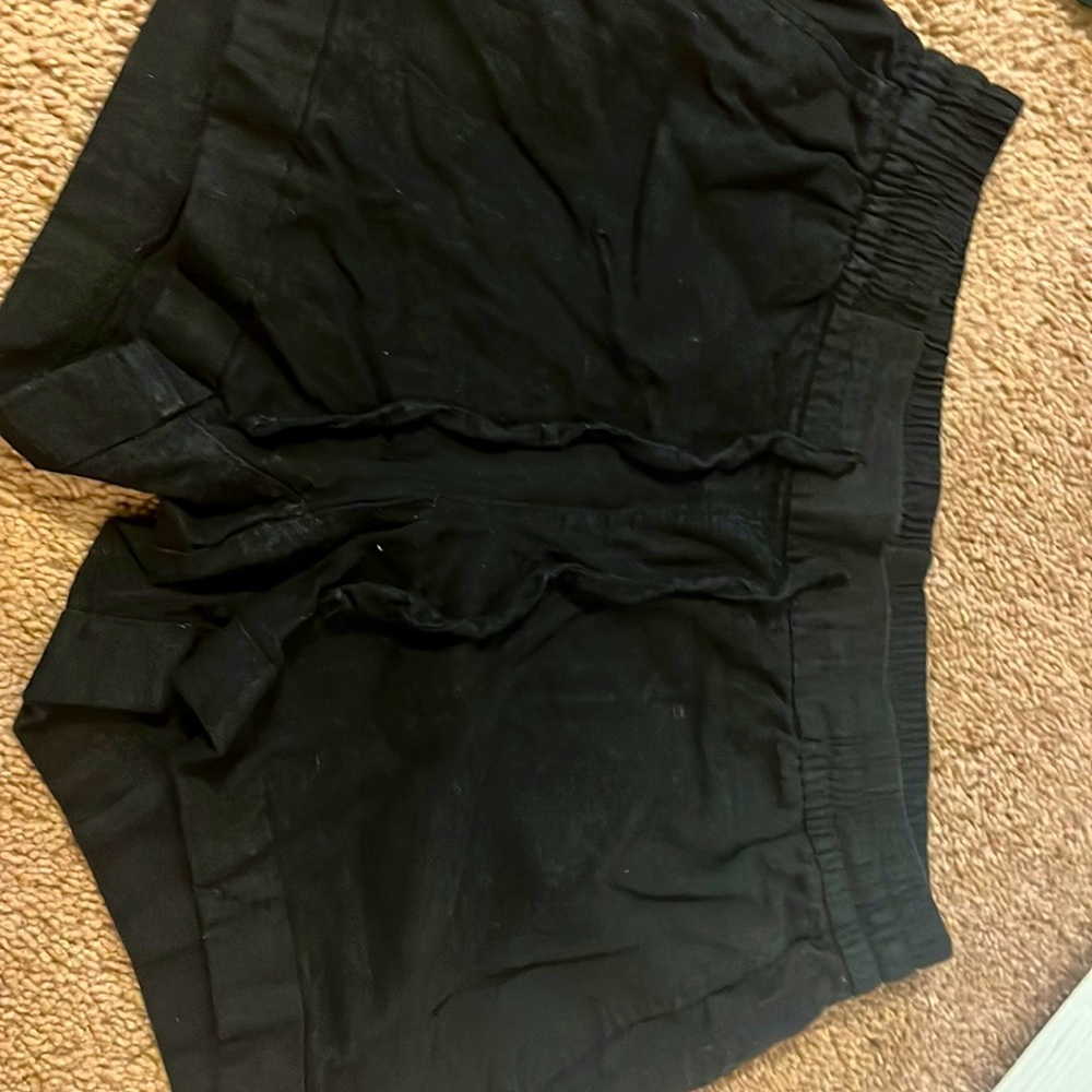 worn once black old navy beachy shorts size small